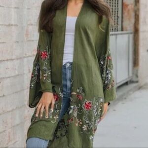 Floral Embroidered Kimono / Cardigan / Duster  P2P 24” L 38” New Boutique